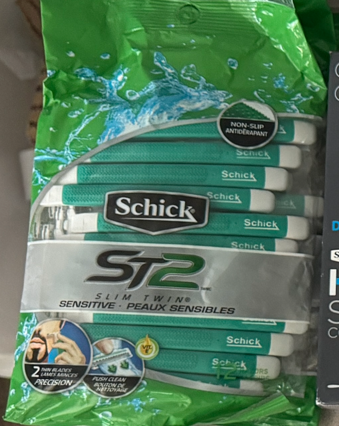 Schick Slim Twin Disposable Razor 12 ct.