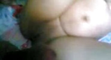 sex áo ngực Thấy sex 2k4 clit rõ ràng và sâu.